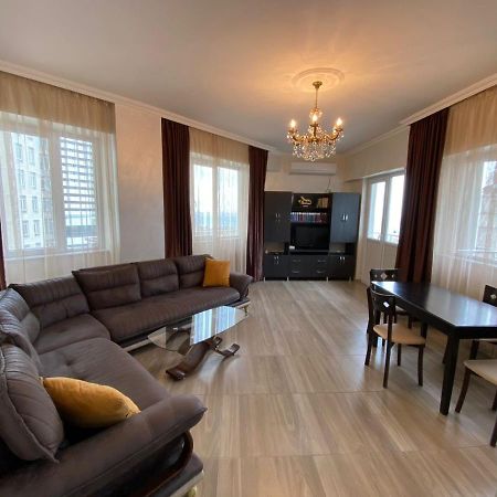 Gorgiladze Black Sea Apartment Batumi Ngoại thất bức ảnh