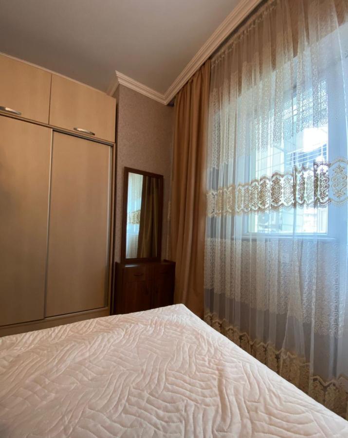 Gorgiladze Black Sea Apartment Batumi Ngoại thất bức ảnh
