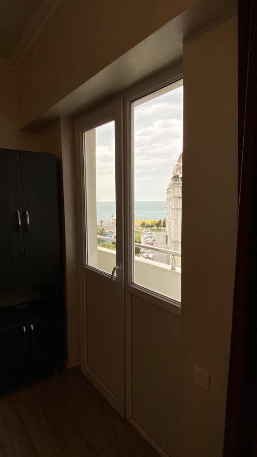 Gorgiladze Black Sea Apartment Batumi Ngoại thất bức ảnh
