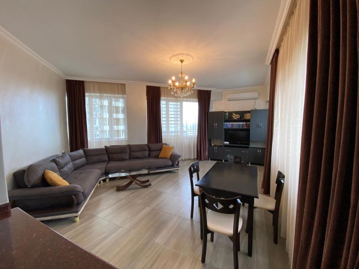 Gorgiladze Black Sea Apartment Batumi Ngoại thất bức ảnh