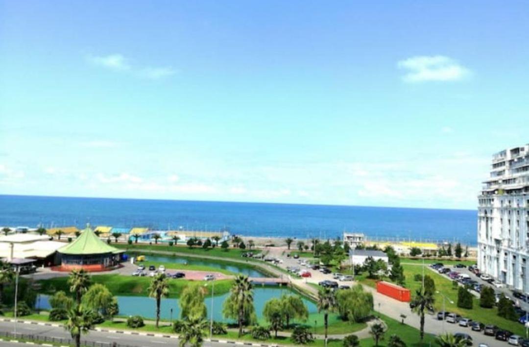 Gorgiladze Black Sea Apartment Batumi Ngoại thất bức ảnh